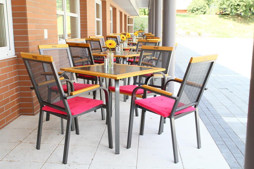 Hotel Baltaci U Nahonu Zlin Exterior photo